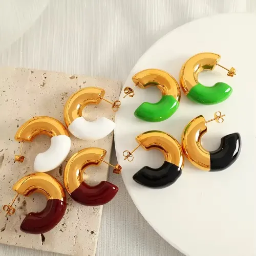 Brincos de nicho de luxo